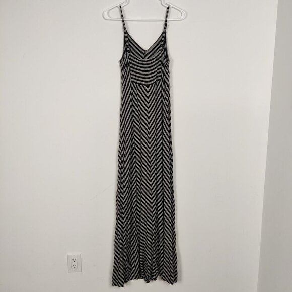 Motherhood Maternity Women's Dress Sz M Black Gray Chevron Cotton Modal Y2K Goth - Picture 4 of 9